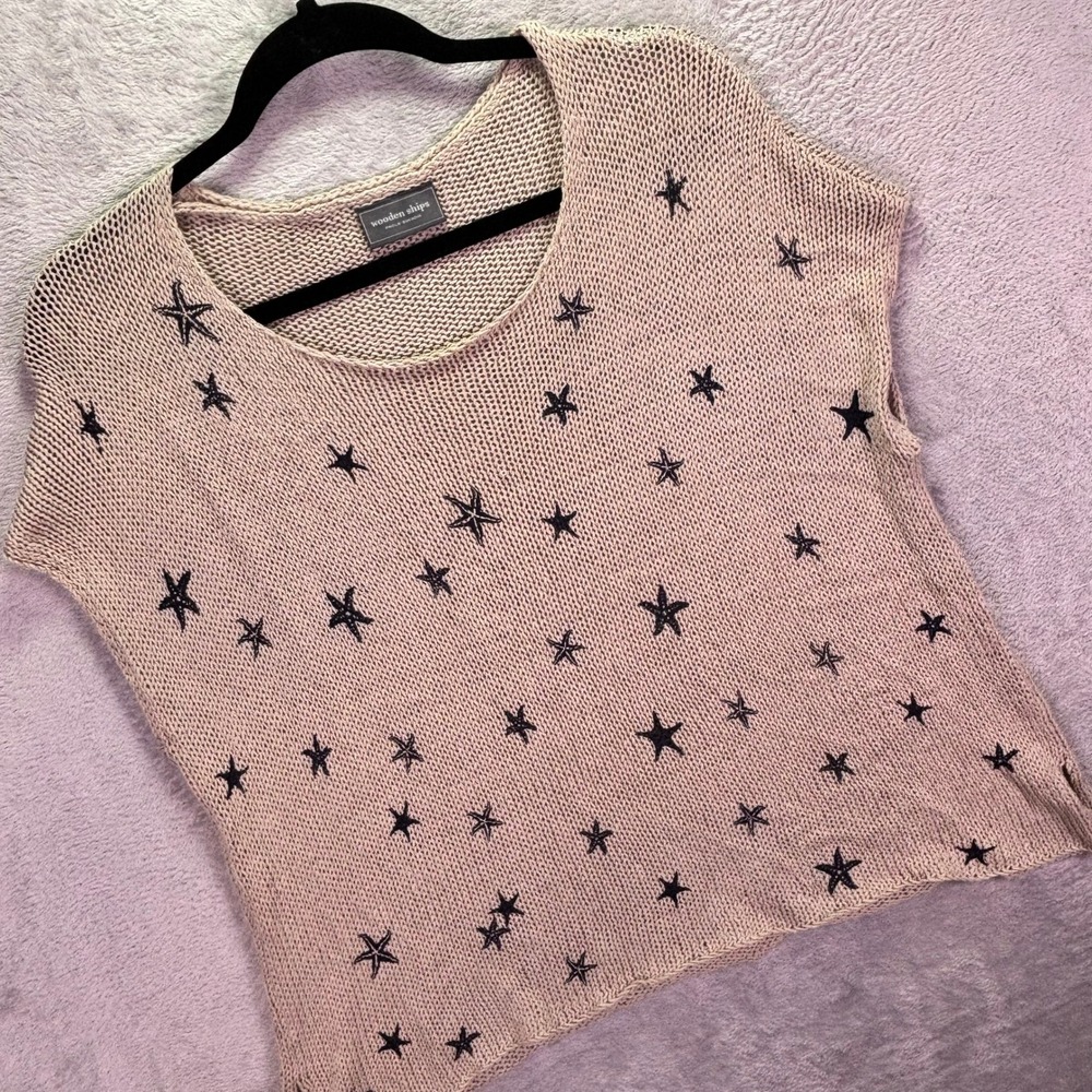 Wooden Ships Womens Sweater Sz XS/S Tan Star Print Open Knit Short Sleeve Top